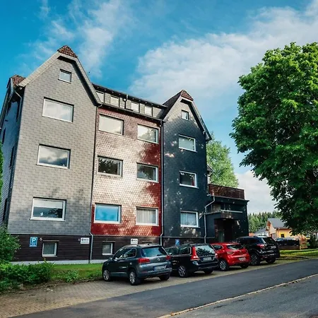 Großes Schützenchalet Mit 25 Qm Dachterrasse