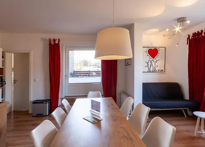Grosses Schuetzenchalet Mit 25 Qm Dachterrasse *